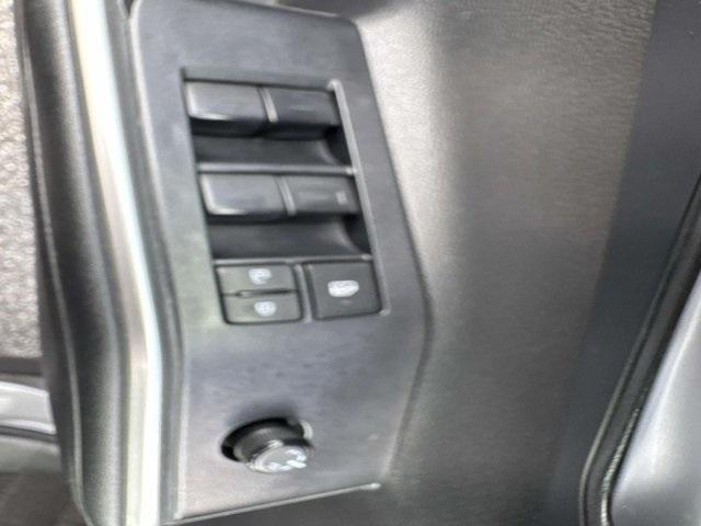 used 2024 Toyota Highlander car, priced at $28,000