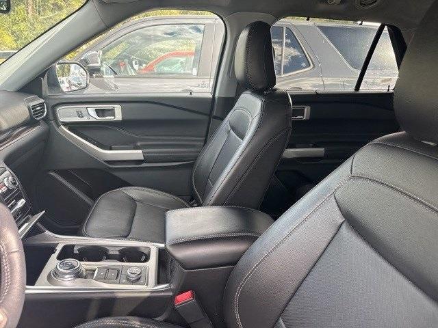 used 2023 Ford Explorer car, priced at $28,000