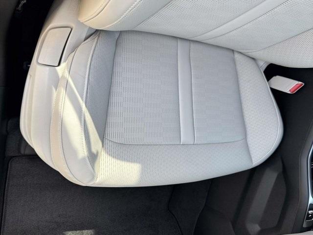 used 2026 Kia Sorento car, priced at $30,998