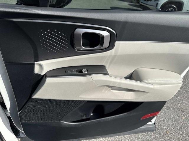 used 2026 Kia Sorento car, priced at $30,998