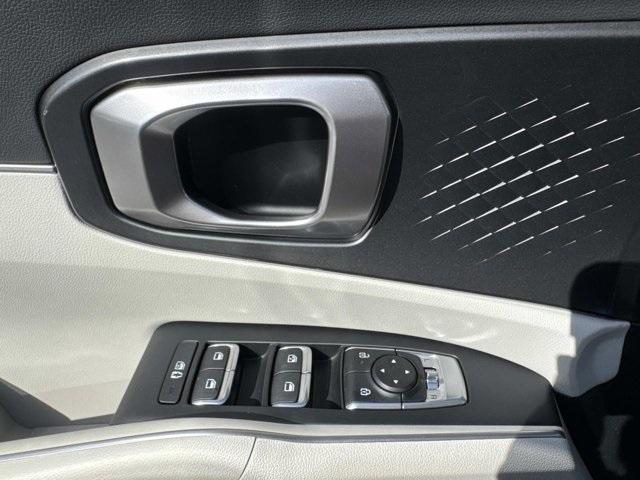 used 2026 Kia Sorento car, priced at $30,998