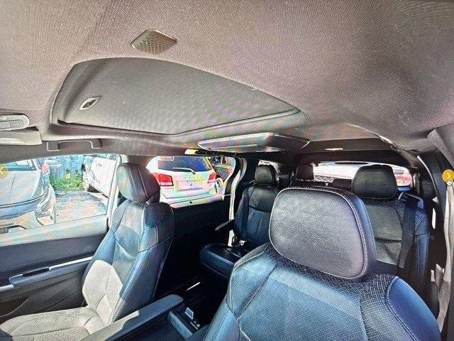 used 2023 Toyota Sienna car, priced at $39,880