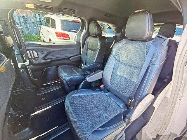 used 2023 Toyota Sienna car, priced at $39,880