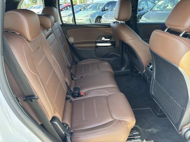 used 2022 Mercedes-Benz GLB 250 car, priced at $25,000