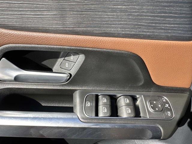 used 2022 Mercedes-Benz GLB 250 car, priced at $25,000