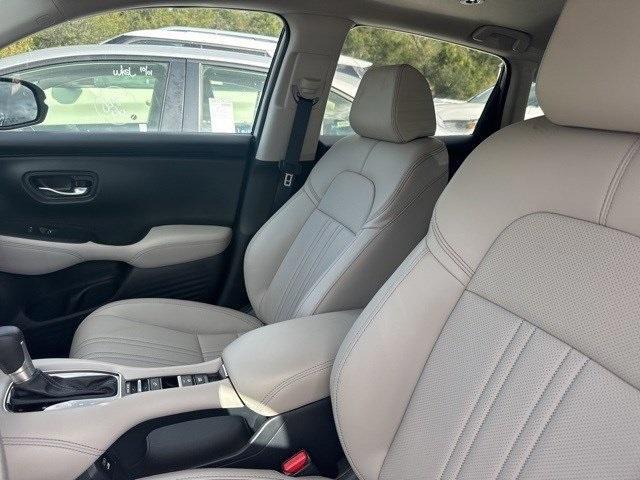 used 2025 Honda HR-V car, priced at $25,998