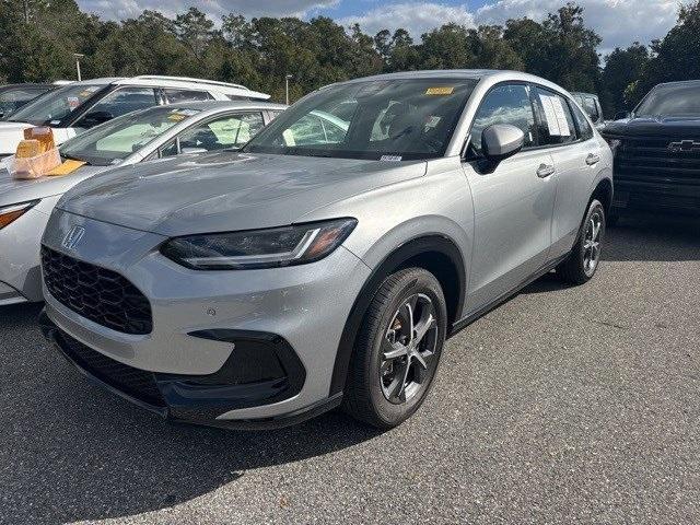 used 2025 Honda HR-V car, priced at $25,998