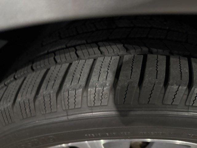 used 2015 Acura MDX car, priced at $10,880