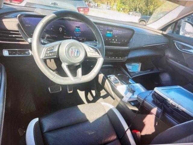 used 2024 Buick Envision car, priced at $26,998