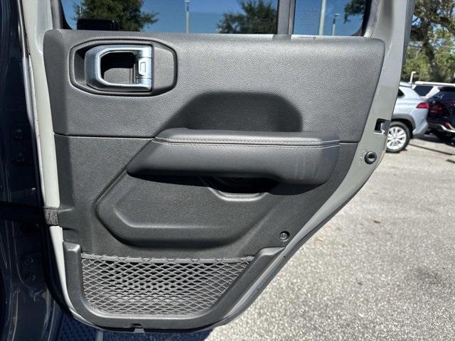 used 2022 Jeep Gladiator car, priced at $26,998