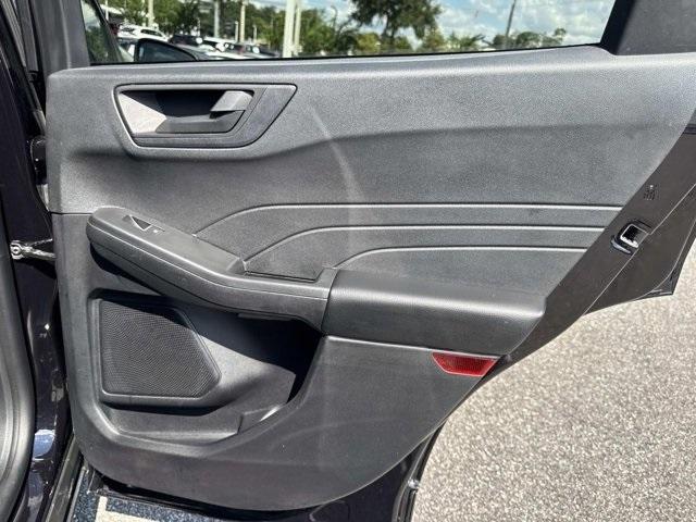 used 2022 Ford Escape car, priced at $15,998