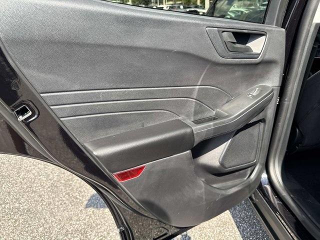 used 2022 Ford Escape car, priced at $15,998