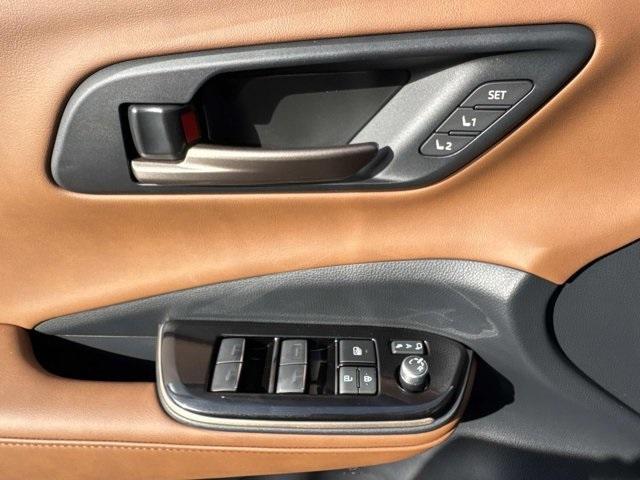 new 2025 Toyota Crown Signia car, priced at $47,690