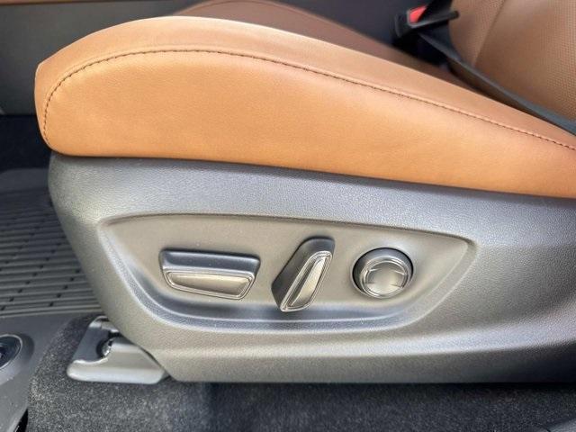 new 2025 Toyota Crown Signia car, priced at $47,690