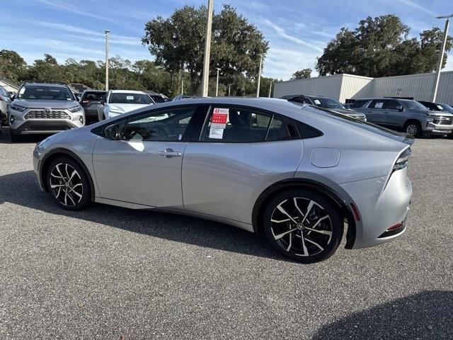 new 2026 Toyota Prius Plug-In Hybrid car, priced at $39,800