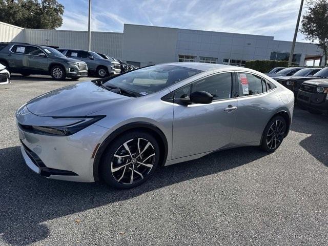 new 2026 Toyota Prius Plug-In Hybrid car, priced at $39,800