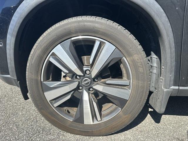 used 2023 Nissan Rogue car, priced at $17,998