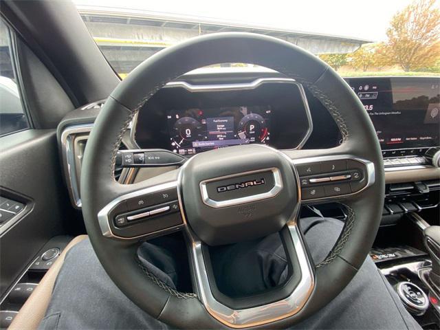 used 2024 GMC Canyon car, priced at $46,901