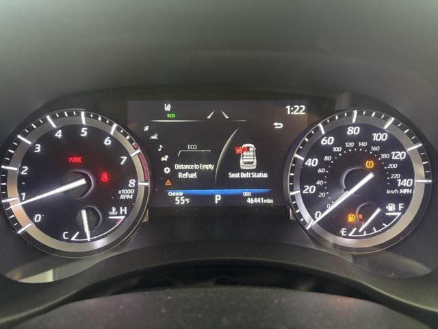 used 2022 Toyota Highlander car, priced at $36,077