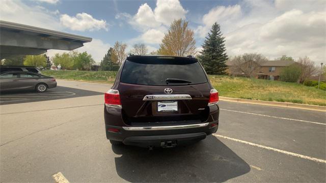 used 2013 Toyota Highlander car, priced at $11,750
