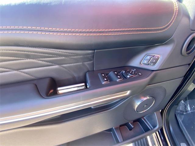 used 2022 Ford Expedition Max car, priced at $59,201