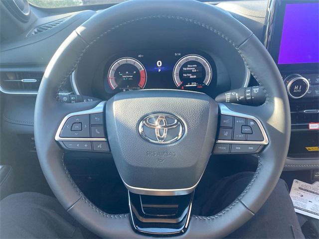 new 2026 Toyota Highlander car, priced at $51,338