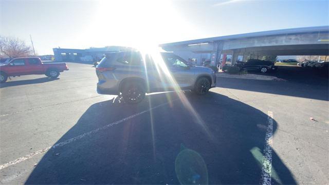 new 2026 Toyota Highlander car, priced at $51,338