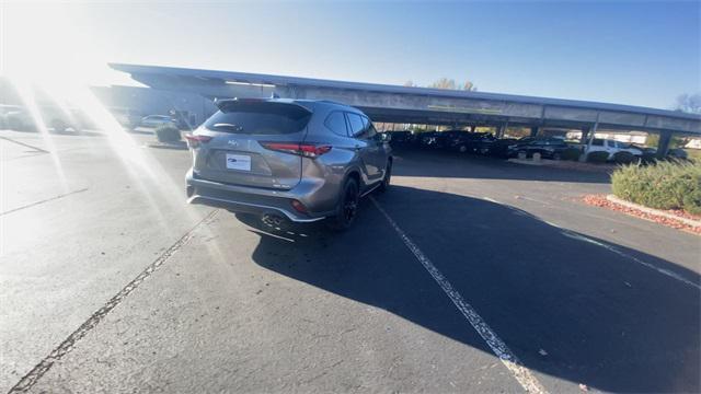 new 2026 Toyota Highlander car, priced at $51,338