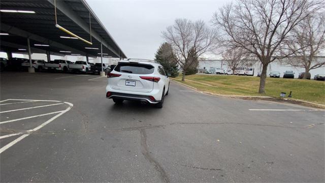 used 2023 Toyota Highlander car, priced at $35,601