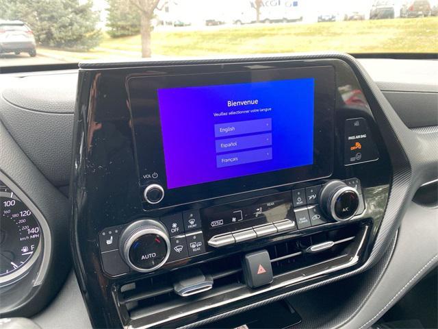 used 2023 Toyota Highlander car, priced at $35,601