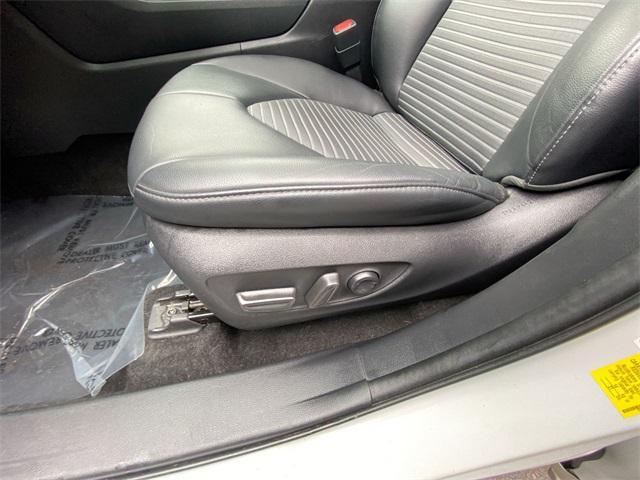 used 2023 Toyota Highlander car, priced at $35,601