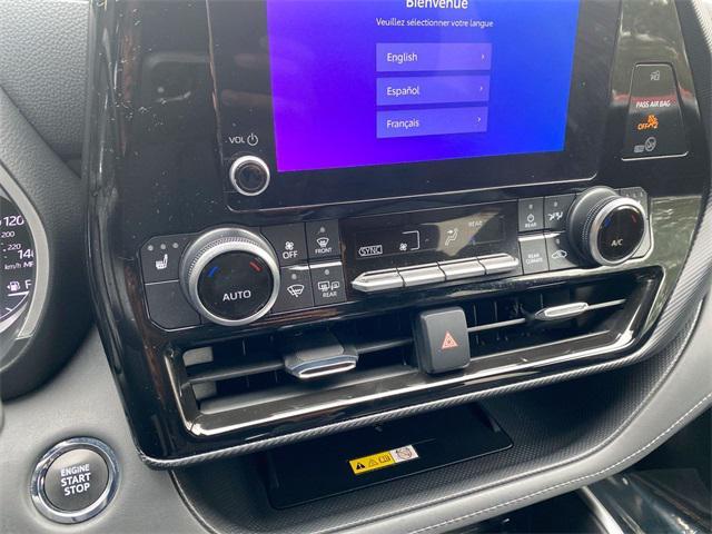 used 2023 Toyota Highlander car, priced at $35,601