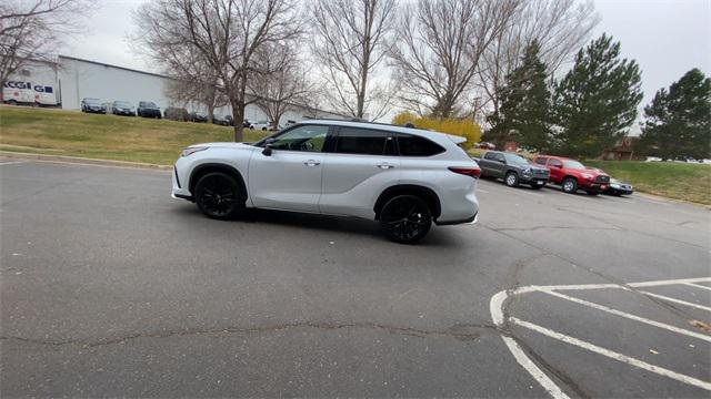 used 2023 Toyota Highlander car, priced at $35,601