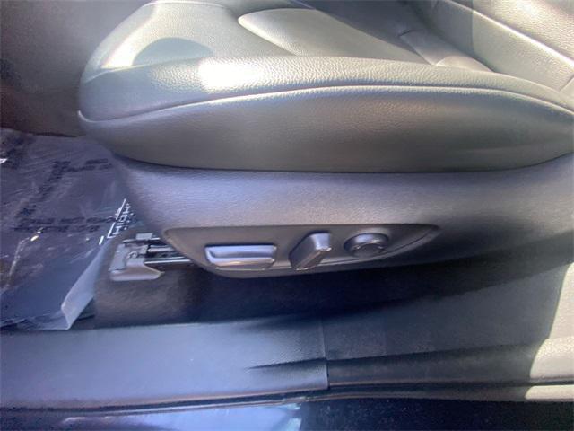 used 2023 Toyota Highlander car, priced at $34,201