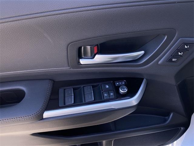 new 2025 Toyota Sienna car, priced at $61,020