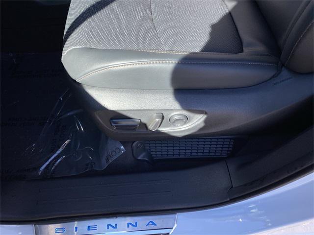 new 2025 Toyota Sienna car, priced at $61,020