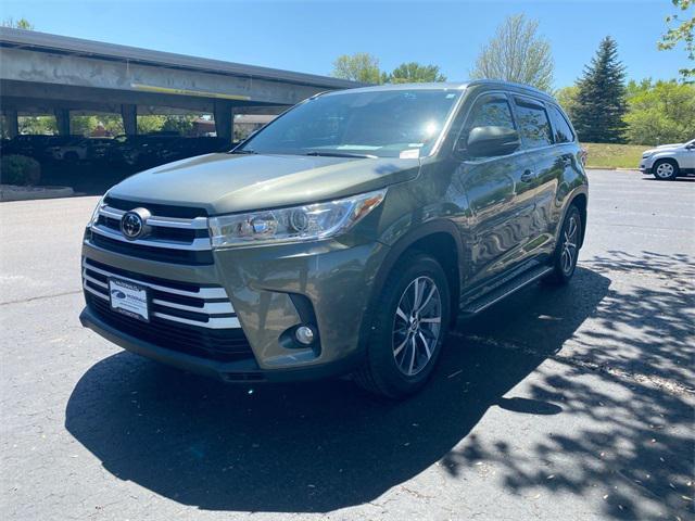 used 2017 Toyota Highlander car, priced at $26,500