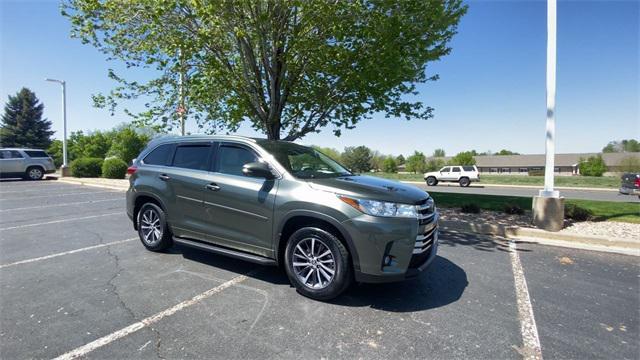 used 2017 Toyota Highlander car, priced at $26,500