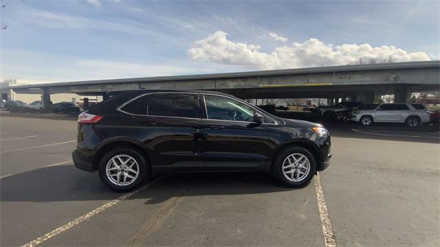 used 2024 Ford Edge car, priced at $25,195