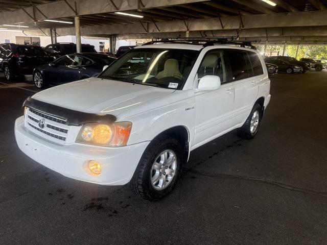 used 2003 Toyota Highlander car, priced at $5,437