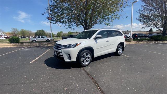 used 2017 Toyota Highlander car, priced at $22,995