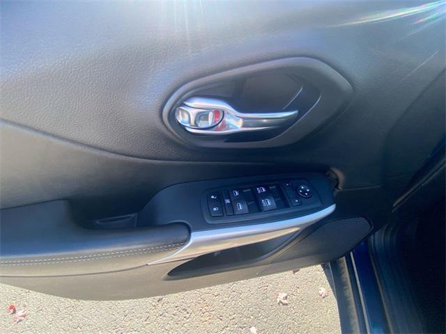 used 2018 Jeep Cherokee car, priced at $12,995