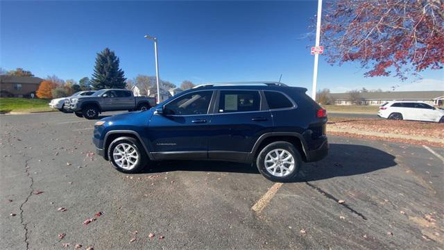 used 2018 Jeep Cherokee car, priced at $12,995