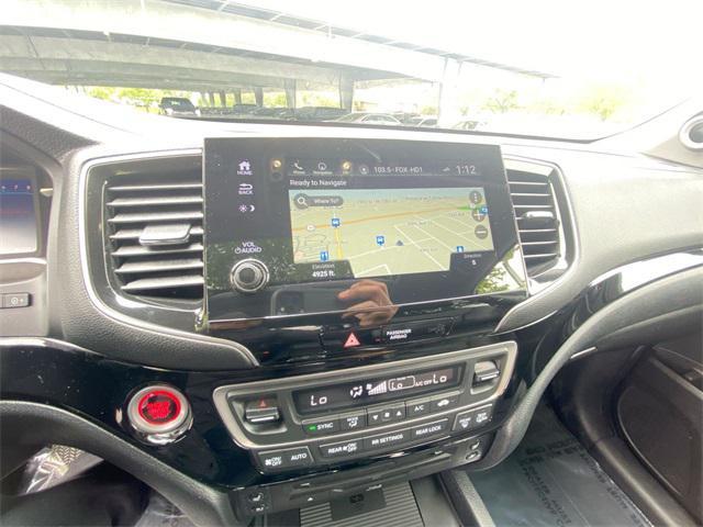 used 2022 Honda Pilot car, priced at $35,795