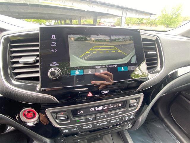 used 2022 Honda Pilot car, priced at $35,795