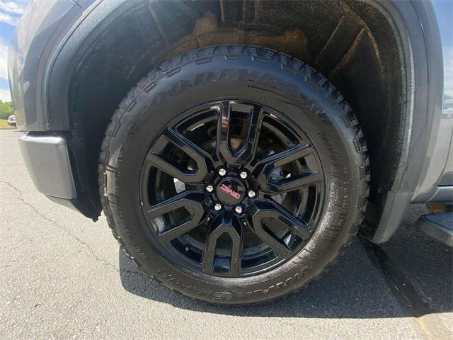 used 2021 GMC Sierra 1500 car, priced at $37,895