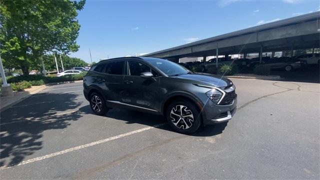 used 2024 Kia Sportage Hybrid car, priced at $31,385