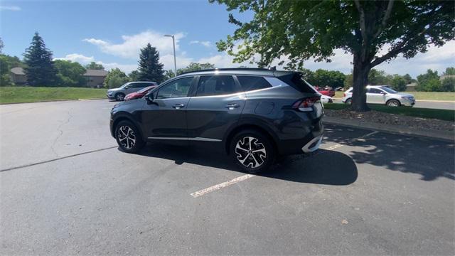 used 2024 Kia Sportage Hybrid car, priced at $31,385