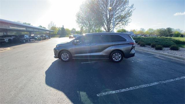 used 2022 Toyota Sienna car, priced at $43,590