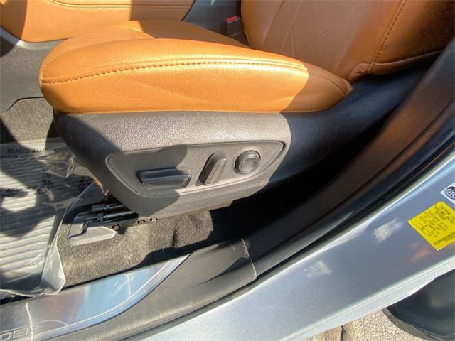 used 2024 Toyota Highlander car, priced at $47,595
